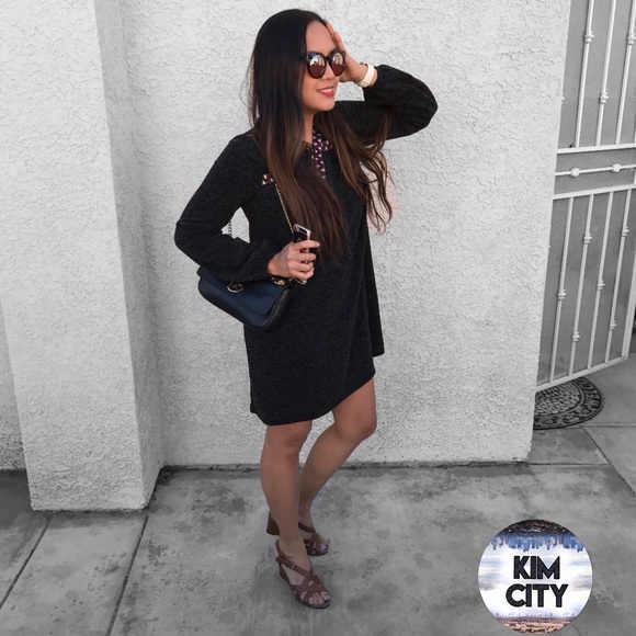 - Last 1! JERSEY KNIT DRESS - Picture 2 of 5