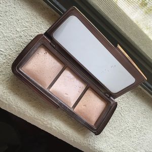 Hourglass Ambient Lighting Palette