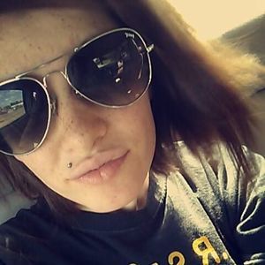 Meet your Posher, Abbi