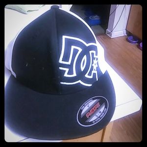 Dc hat
