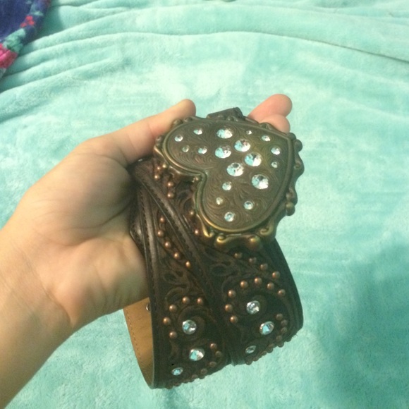 Brown belt with heart buckle.  And silver gems. - Picture 3 of 4