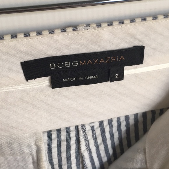 BCBG Max Azria blue pinstripe Bermuda shorts 2 - Picture 4 of 4