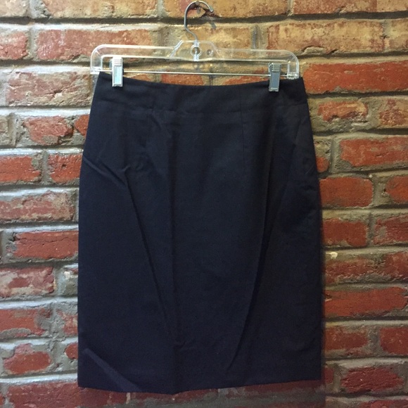 black pencil skirt