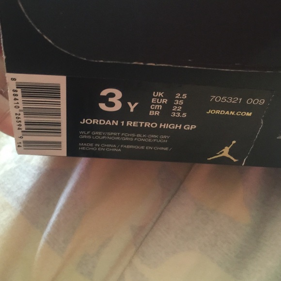 Jordan 1 retro high - Picture 3 of 4