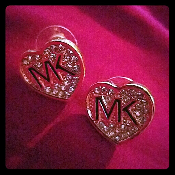 michael kors gold heart earrings