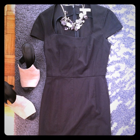 Banana Republic LBD 💕