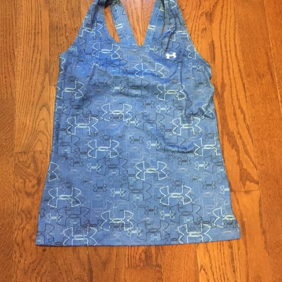 Women's under armour heat gear workout top