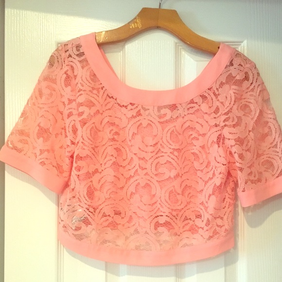 BCBG crop top