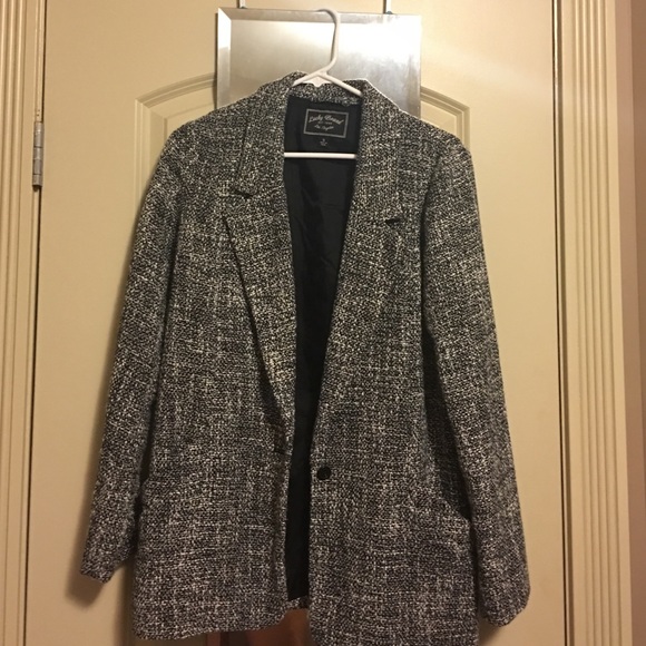 B&w tweed Lucky Brand hip length blazer