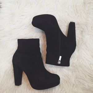 Steve Madden booties