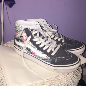 Vans.gray with tropical print