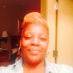 Meet your Posher, Kassandra