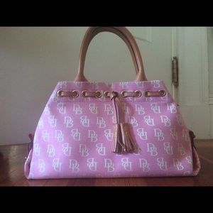 Dooney & Bourke bag
