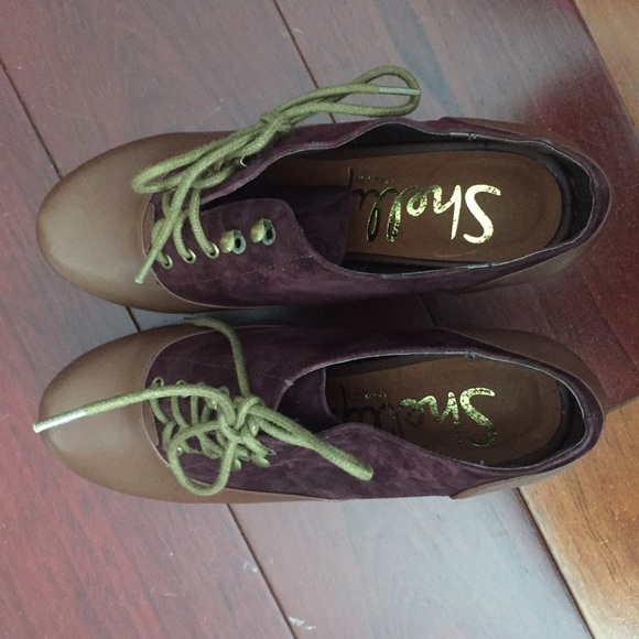Shellys London Burgundy Brown Platform Brogues - Picture 2 of 4
