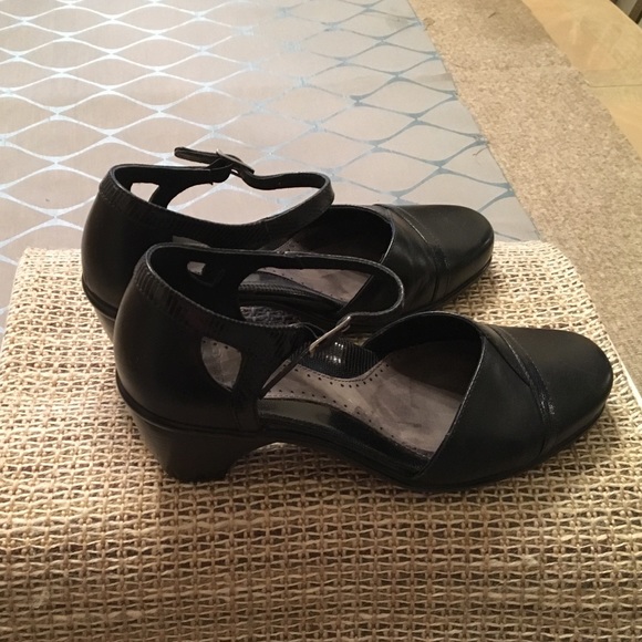 Danska Women's Dress Shoes