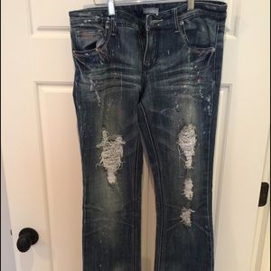 DELIAS SZ11 DISTRESSED DARK DENIM BOOT CUT JEANS