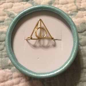 Deathly Hallows Gold Wire Ring Size 8