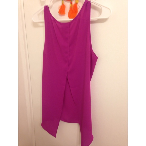 Express Top - Picture 2 of 2