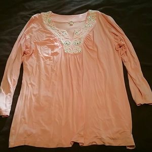 Never worn pink quarter sleeve shirt