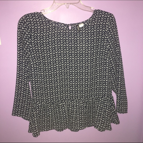 NEW WITH TAGS Patterned H&M Shirt