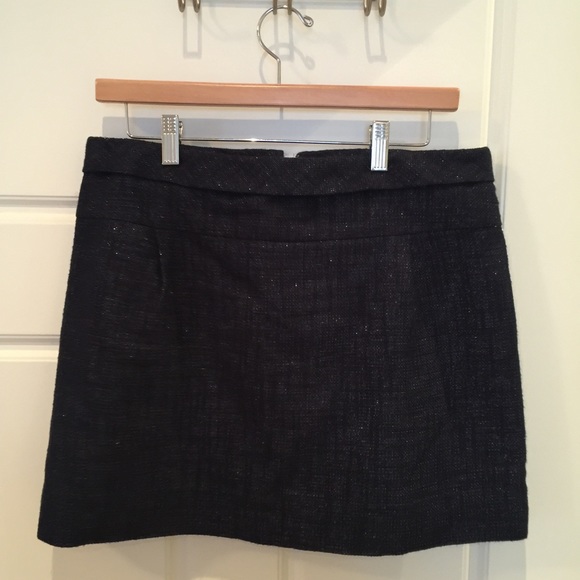 JCREW SZ 8 NAVY BLACK AND METALLIC MINI SKIRT