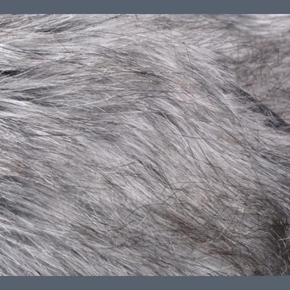 JUST IN🔹LAST ONE🔹Faux Fur Shimmer Vest - Picture 3 of 4