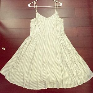  Old Navy blue and white stripes dress Old Navy blue and white stripes dress