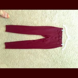 Maroon stretchy jeggings