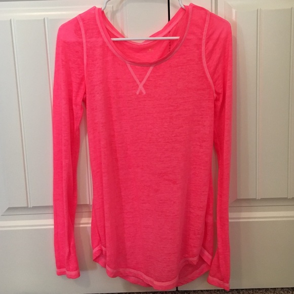 Thin shirt. Never worn.