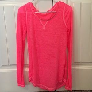 Thin shirt. Never worn.