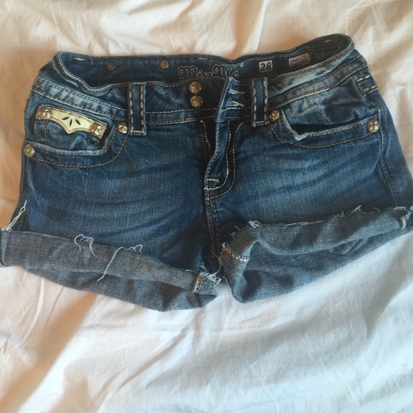 Miss me cutoff shorts