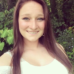 Meet your Posher, Marissa