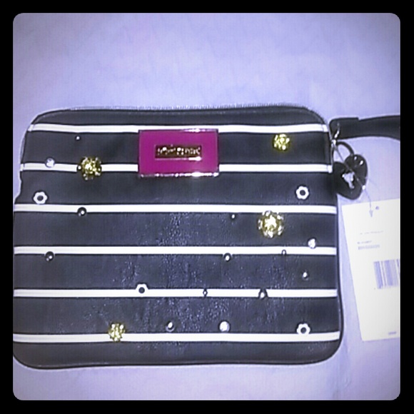 Betsy Johnson zip pouch