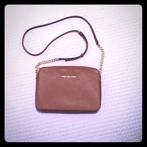 Michael Kors Jet Set Travel Saffiano Crossbody bag