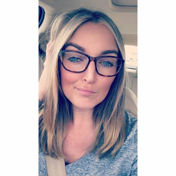 Meet your Posher, Lindsay