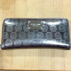 Michael Kors MK logo Gunmetal metallic Wallet