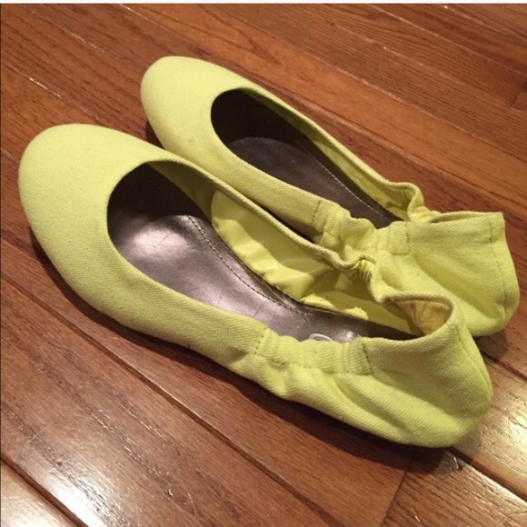 BCBG canvas flats