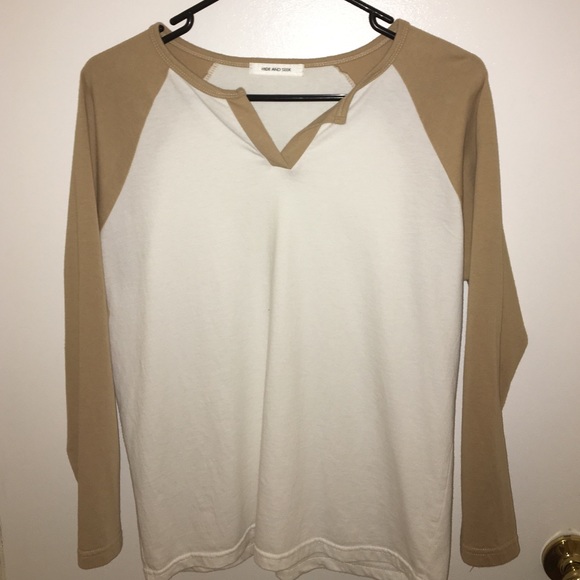MIXXMIX beige split neck raglan long sleeve top