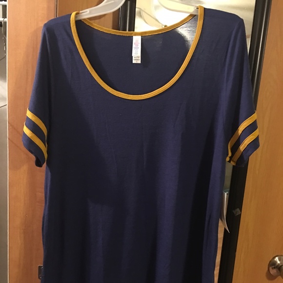 Lularoe classic t