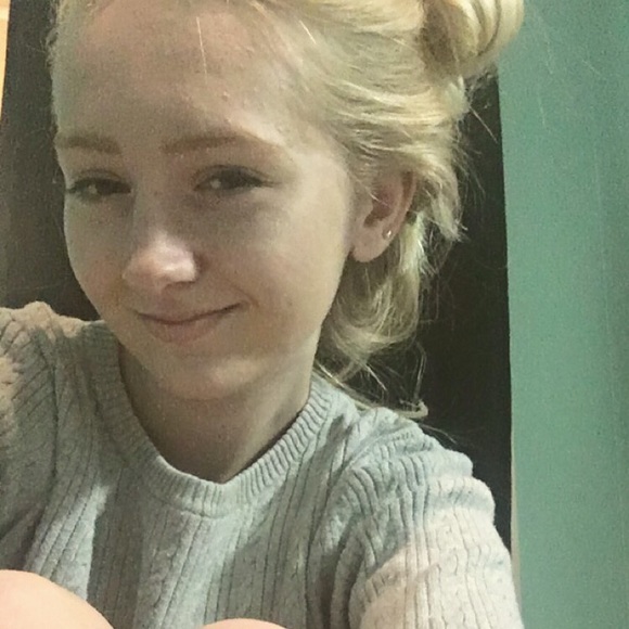 Meet your Posher, Ashley - Picture 1 of 1