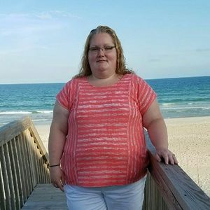 Meet your Posher, Jesseca