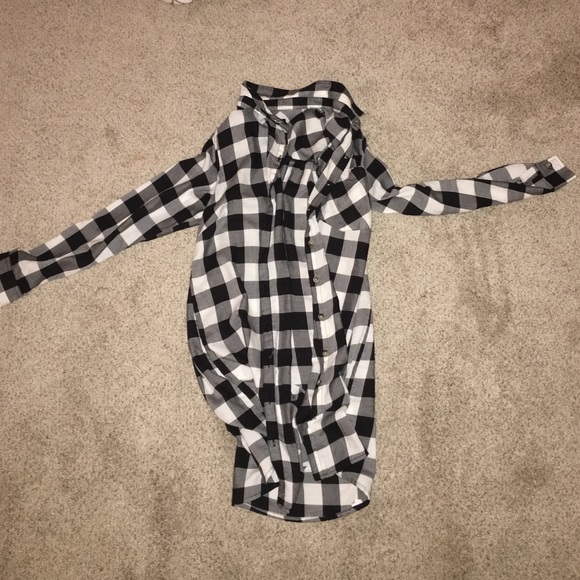 Black and White Buttoned Up Shirt