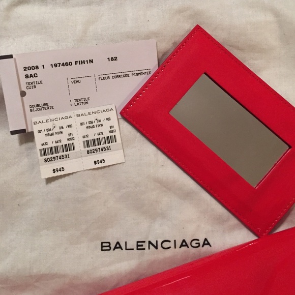 100% Authentic Balenciaga Floral Clutch $945 - Picture 2 of 4