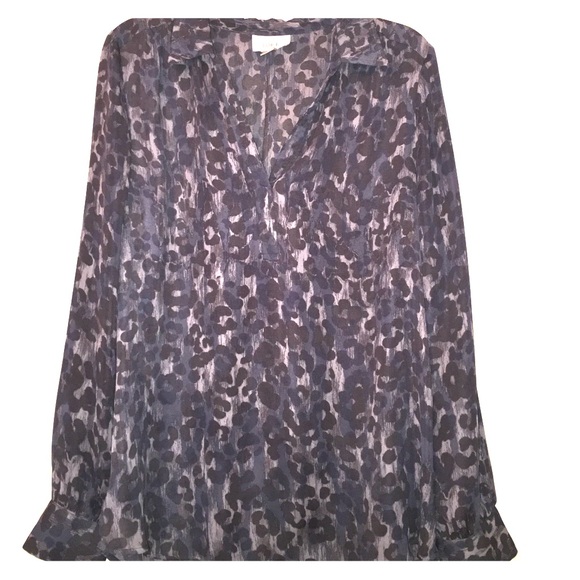 🚨REDUCED 🚨 Fun Leopard Print Blouse 🐯