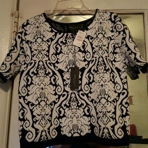 Romeo and Juliet Couture short sleeved sweater