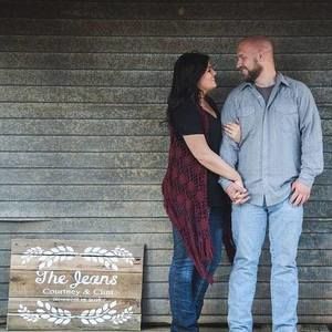 Meet your Posher, Courtney