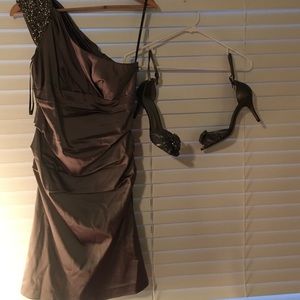 Brown one shoulder dress with matching shoes