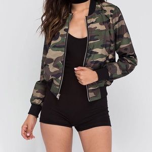 Reversible camouflage/black bomber jacket!