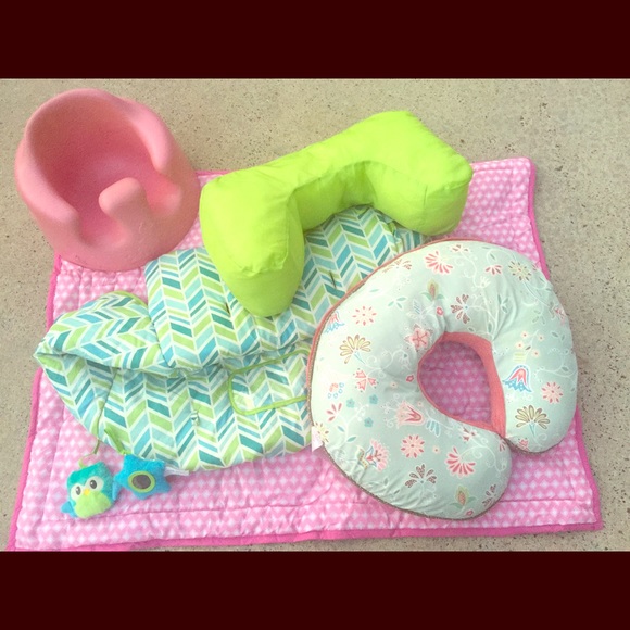 Babygirl Lot - everything pictured - $30 !💞💖👑