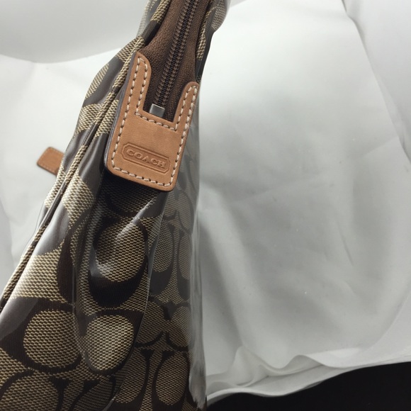 Authentic Coach IPad Case! - Picture 2 of 4